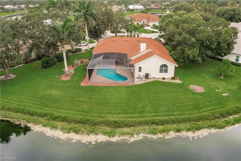 A home in NAPLES