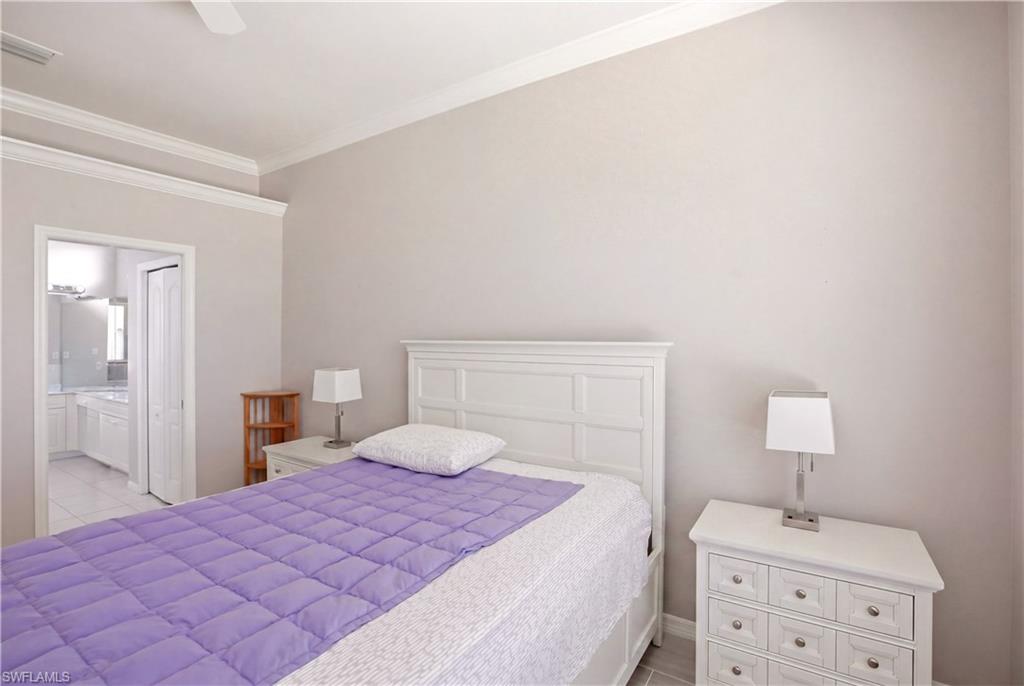 HIGHLAND WOODS VILLAS - Residential