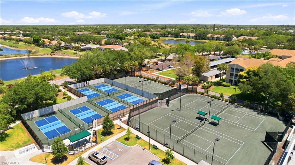 HIGHLAND WOODS VILLAS - Residential