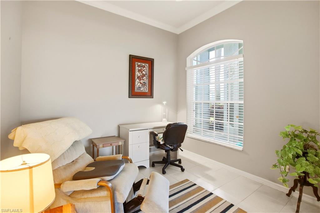 HIGHLAND WOODS VILLAS - Residential