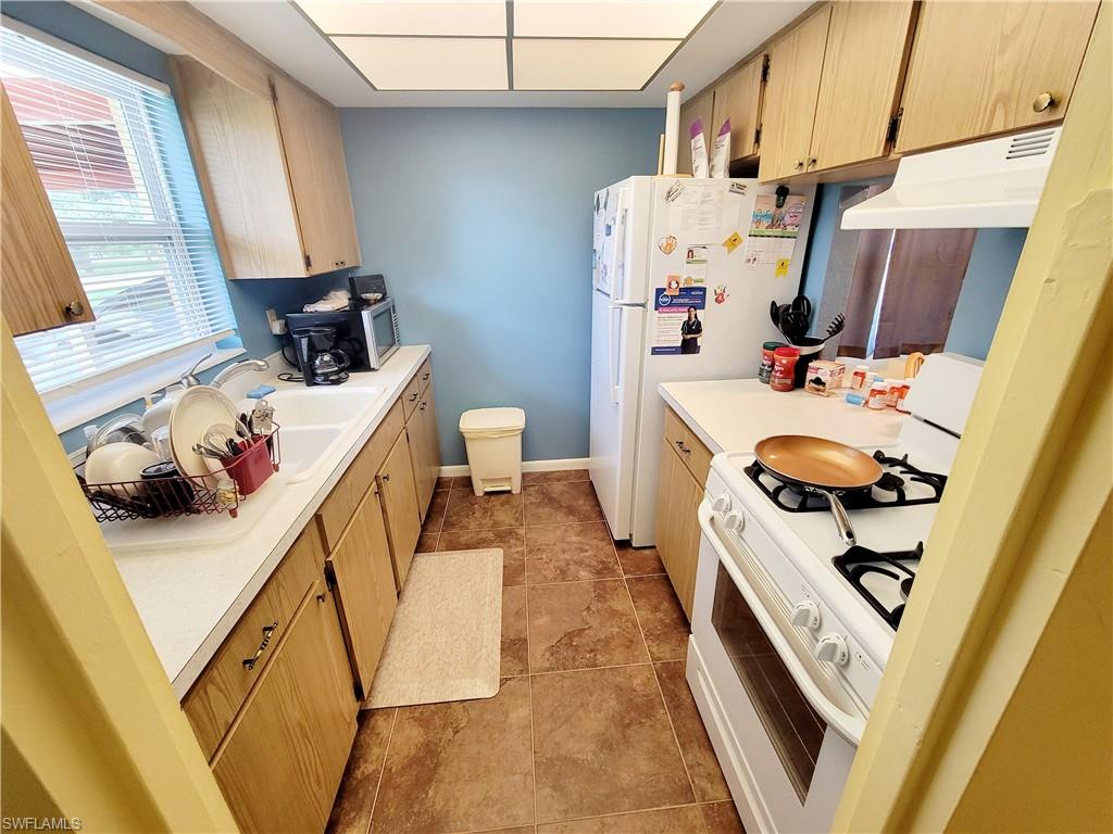 CAMILLE GARDENS - Residential