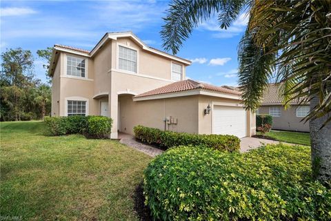 1384 Areca CV NAPLES FL 34119