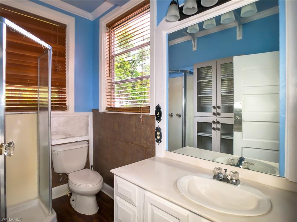 ALABAMA GROVE TERRACE - Residential