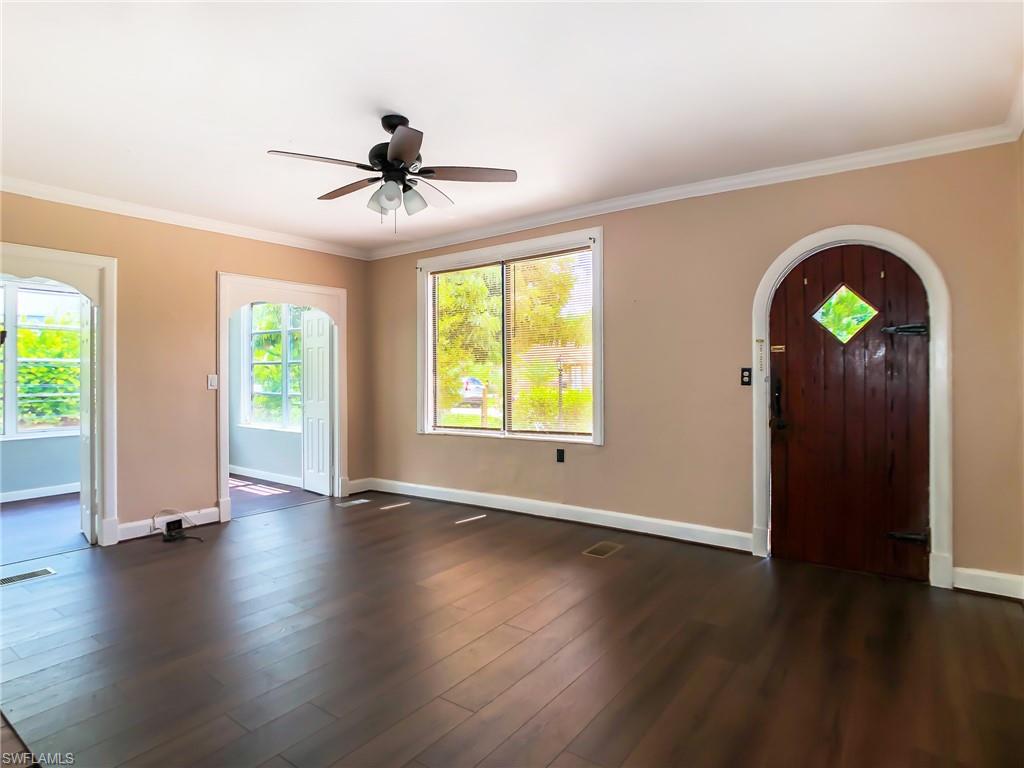 ALABAMA GROVE TERRACE - Residential