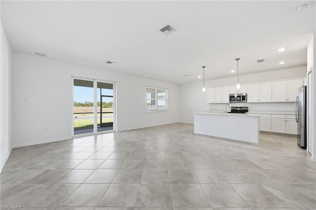 BRIGHTWATER LAGOON - Residential