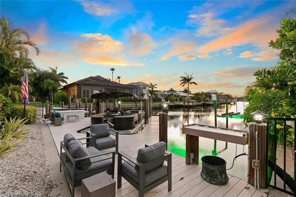 MARCO ISLAND - Residential