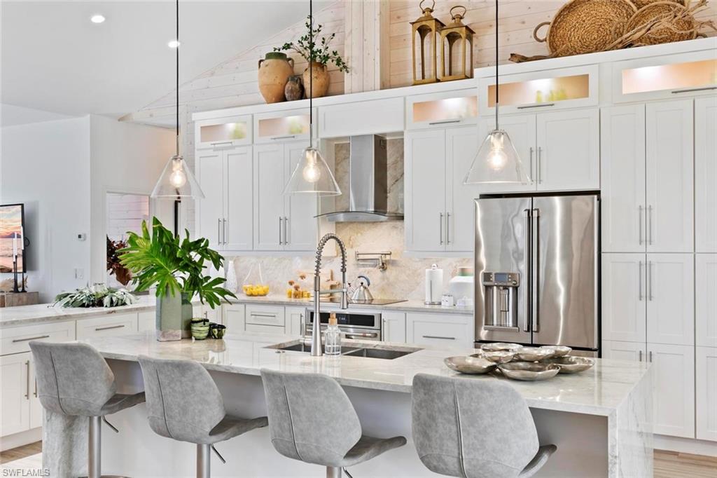 MARCO ISLAND - Residential