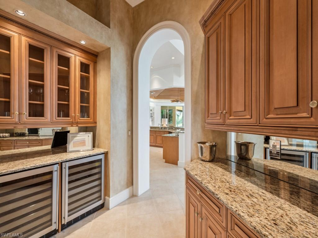 ROOKERY LAKE - Residential