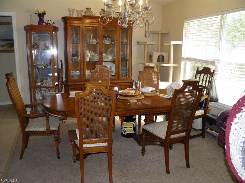 LAUREL OAKS - Residential