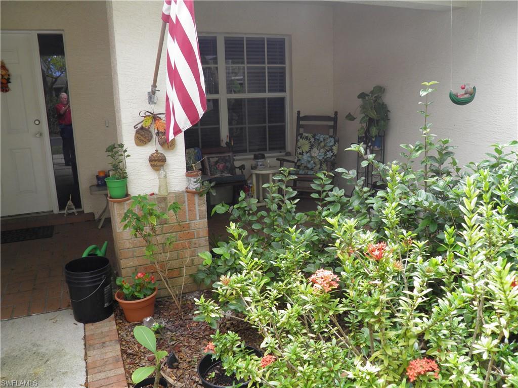 LAUREL OAKS - Residential