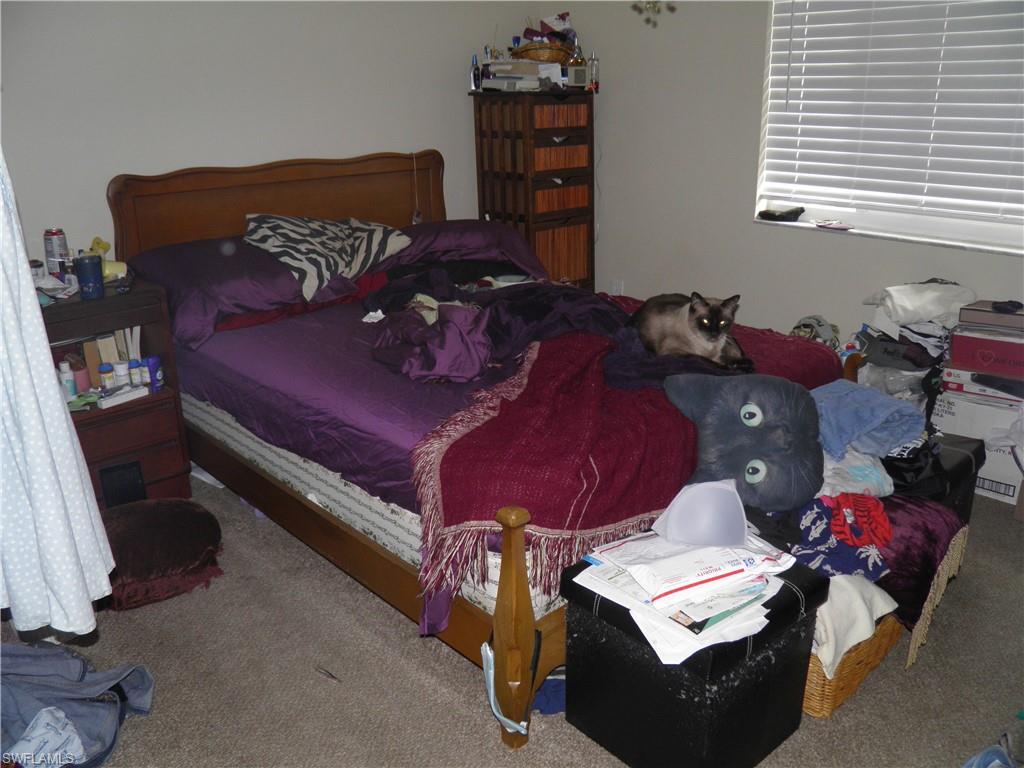 LAUREL OAKS - Residential