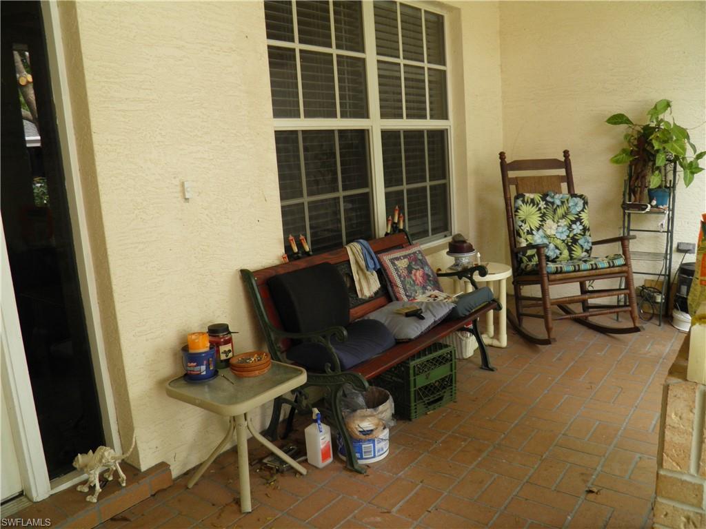 LAUREL OAKS - Residential