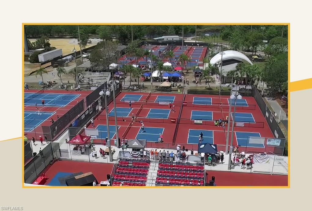 THE GROVE BAYSHORE - Residential