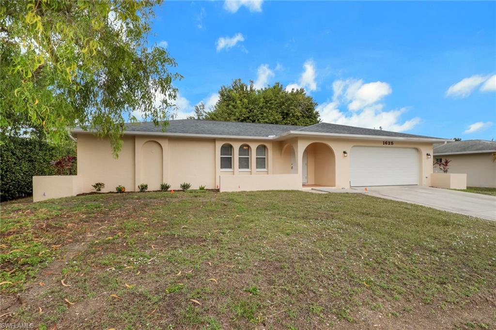 CAPE CORAL - Residential Lease