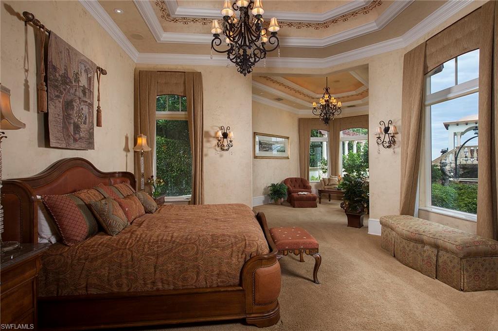 MARCO BEACH - Residential