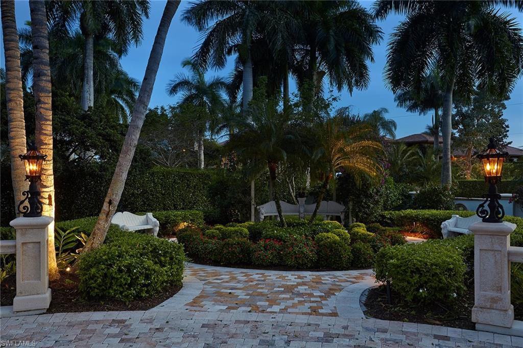 MARCO BEACH - Residential