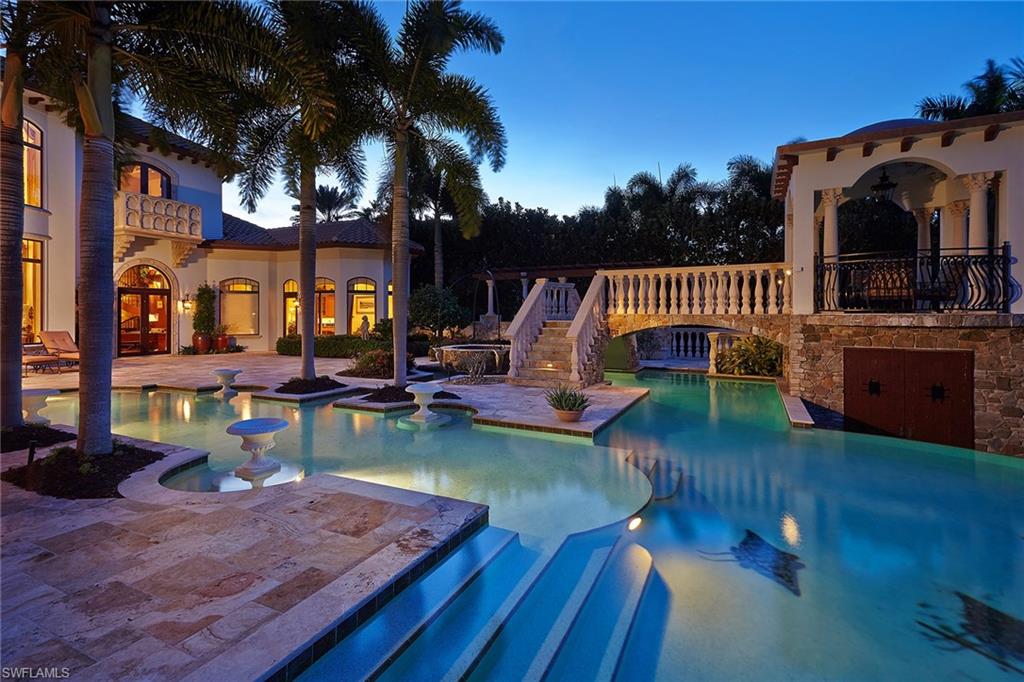 MARCO BEACH - Residential