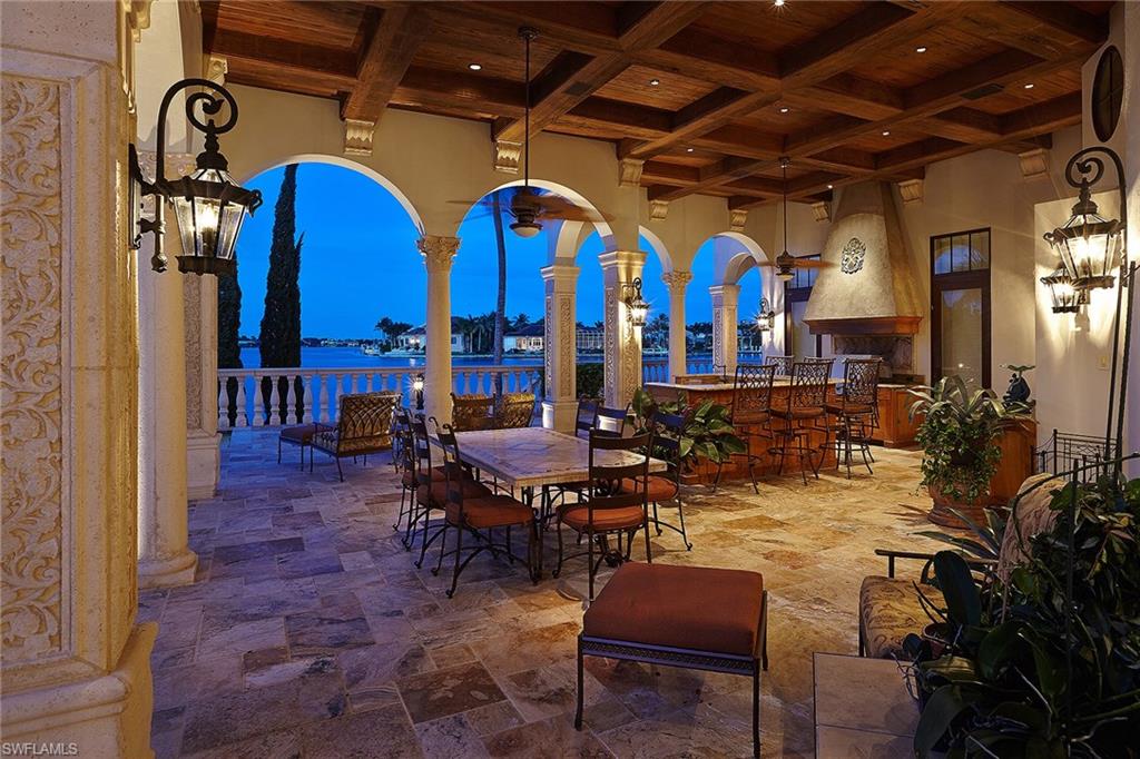 MARCO BEACH - Residential