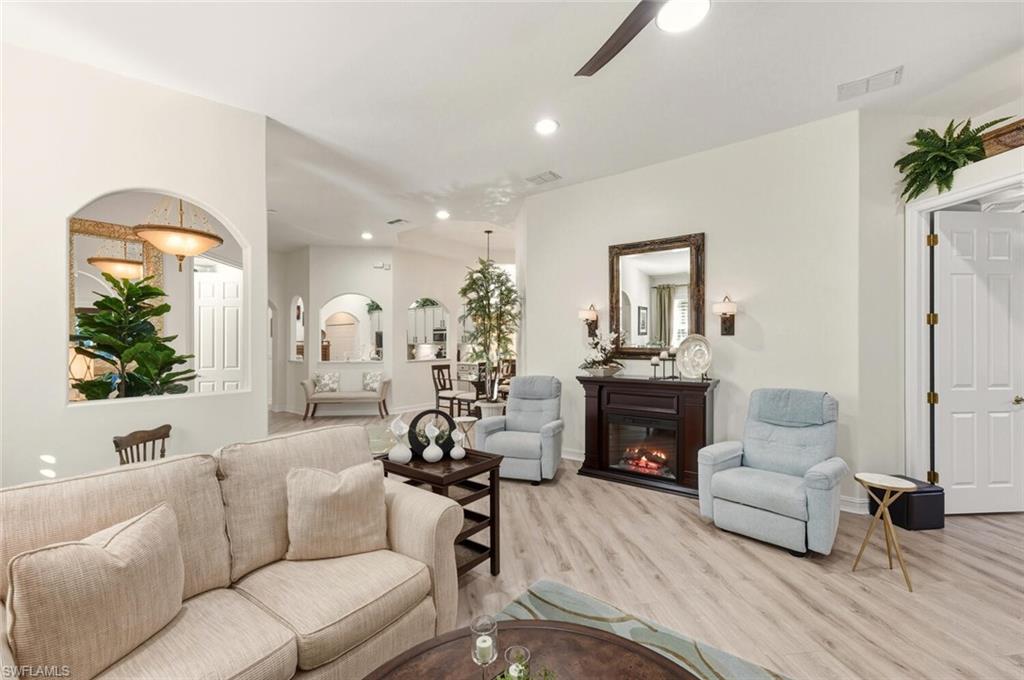 CAYMAN - Residential