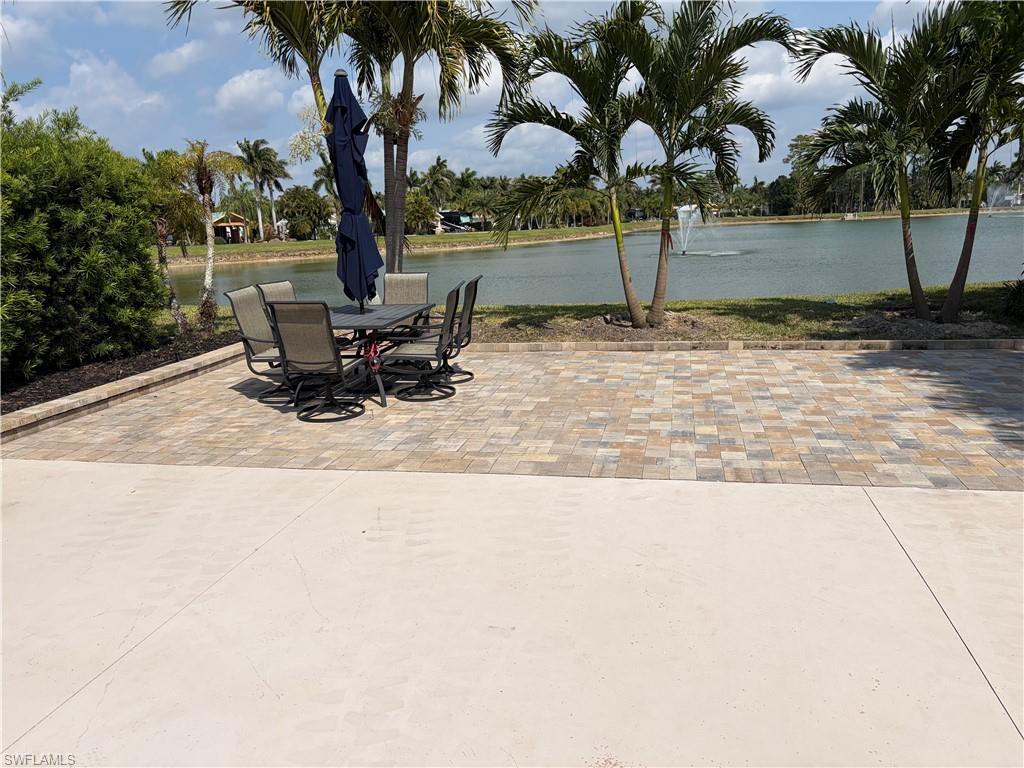 RIVERBEND MOTORCOACH RESORT - Land