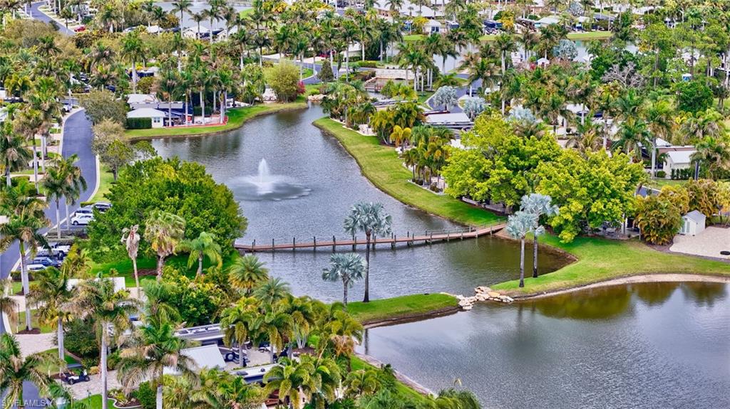 RIVERBEND MOTORCOACH RESORT - Land