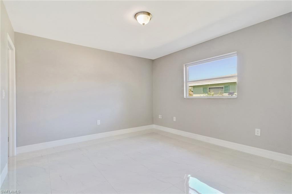 LELY GOLF ESTATES - Residential