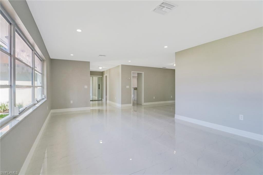 LELY GOLF ESTATES - Residential