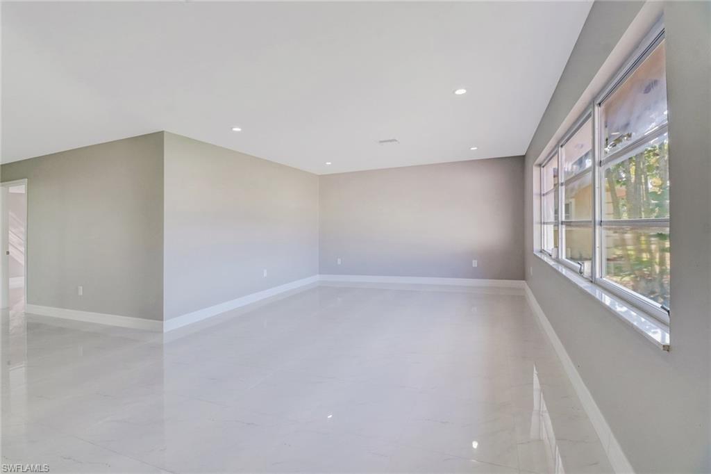 LELY GOLF ESTATES - Residential