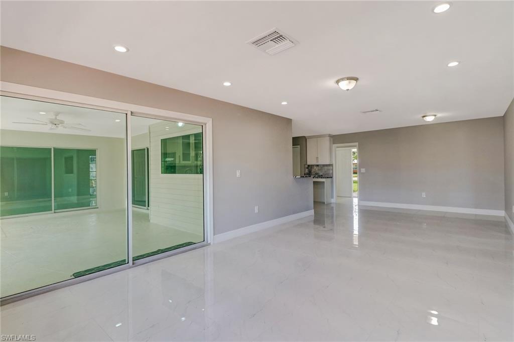 LELY GOLF ESTATES - Residential