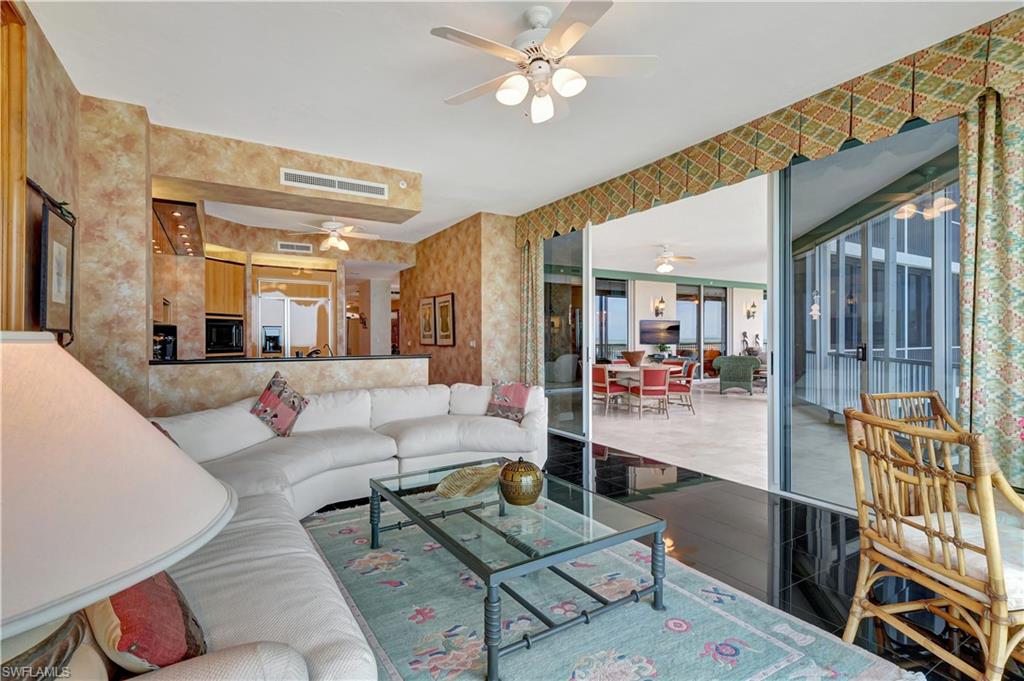 RIVIERA - Residential