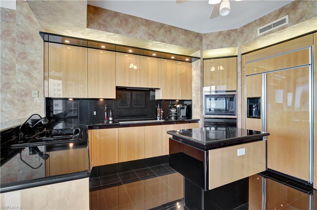 RIVIERA - Residential