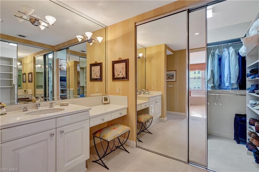 RIVIERA - Residential