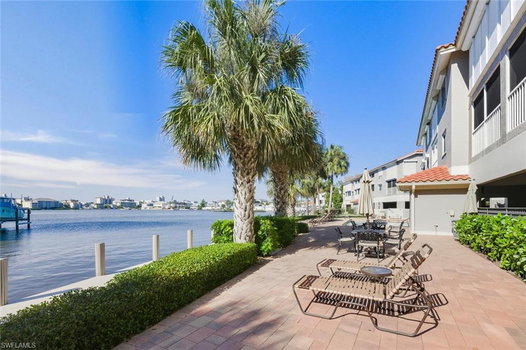 CHATEAU VANDERBILT - Residential Lease