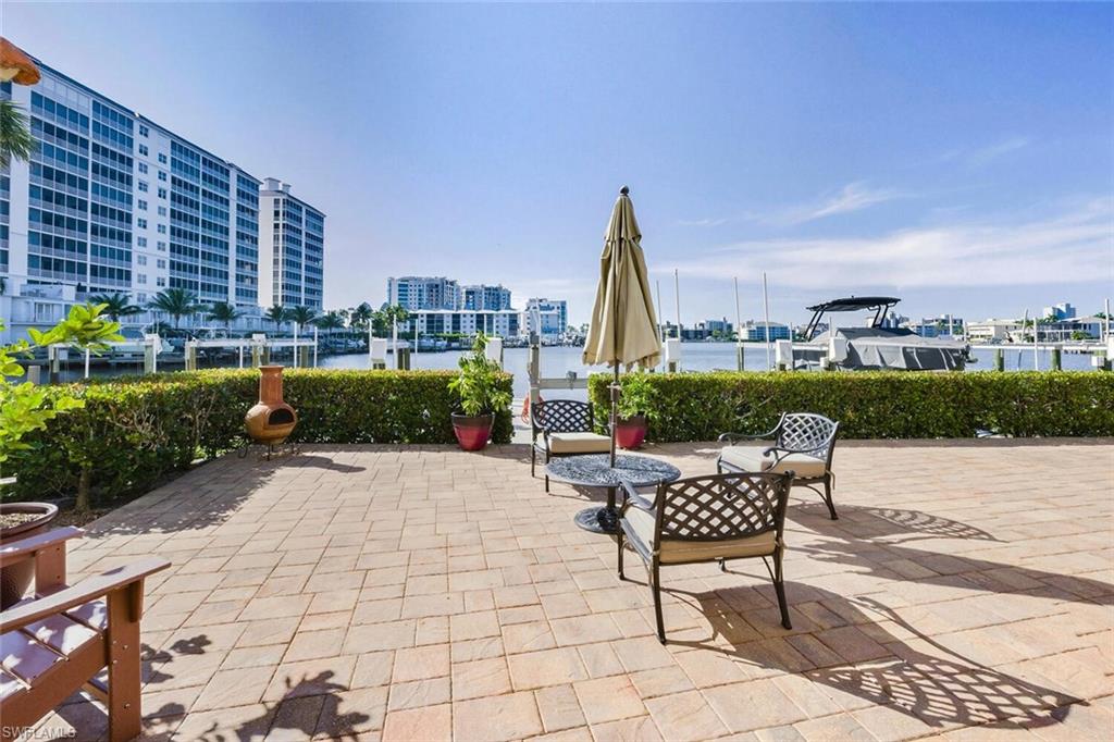 CHATEAU VANDERBILT - Residential Lease