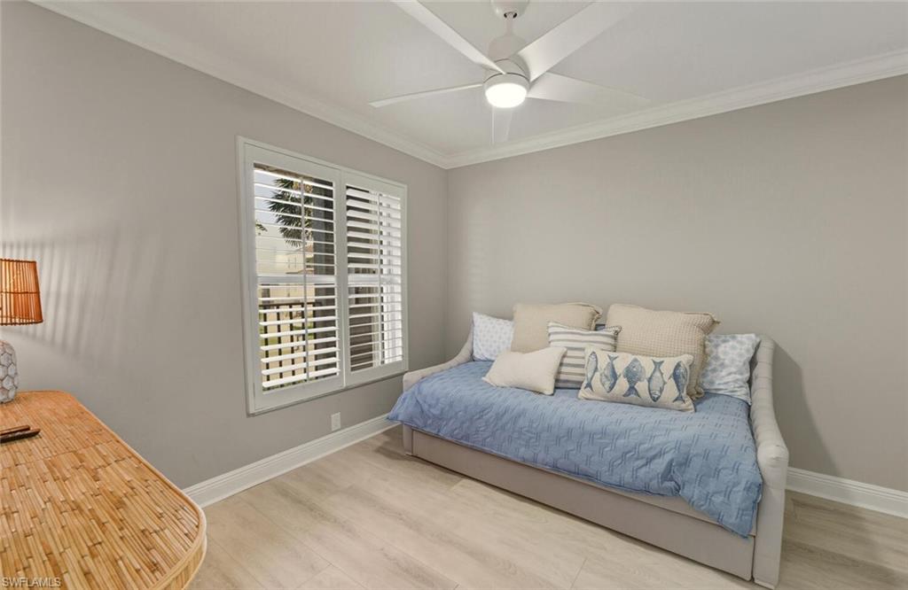 CHATEAU VANDERBILT - Residential Lease