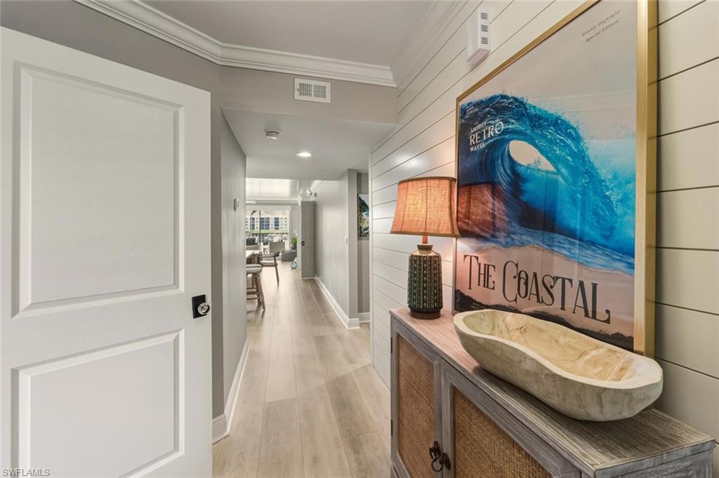 CHATEAU VANDERBILT - Residential Lease