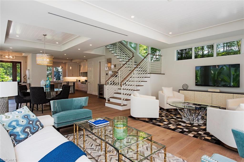 OLDE NAPLES - Residential