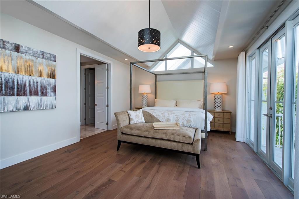 OLDE NAPLES - Residential