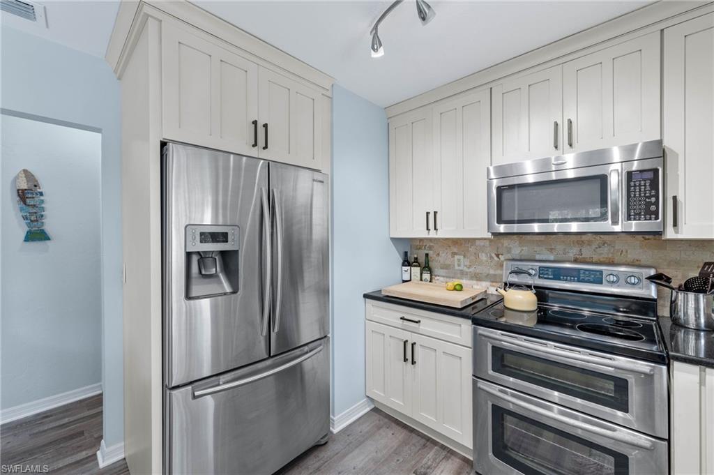 METES AND BOUNDS - Residential