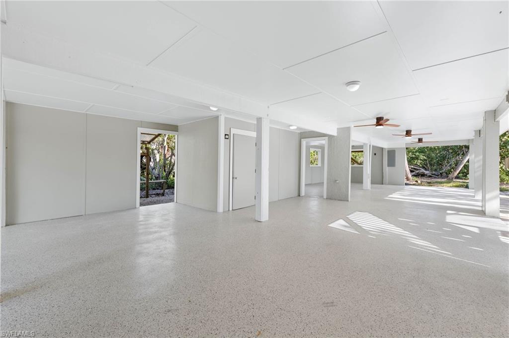 METES AND BOUNDS - Residential