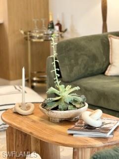 THE CARLYSLE - Residential