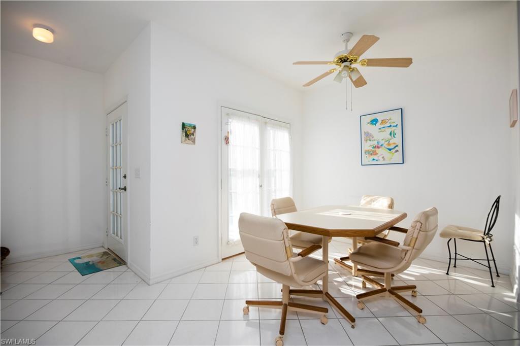 BARRINGTON CLUB - Residential Lease