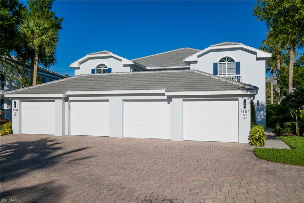 BARRINGTON CLUB - Residential Lease