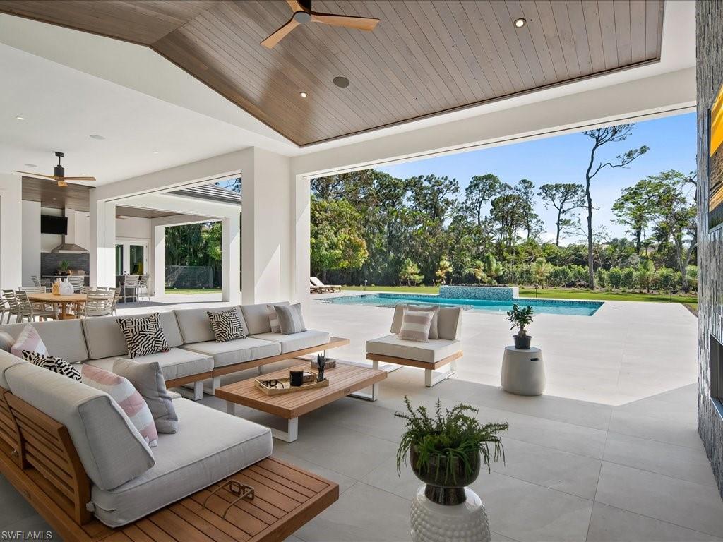 PINE RIDGE - Residential