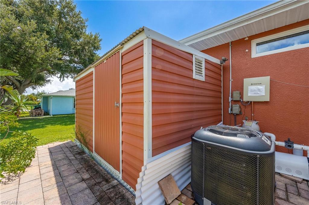 PORT CHARLOTTE - Residential