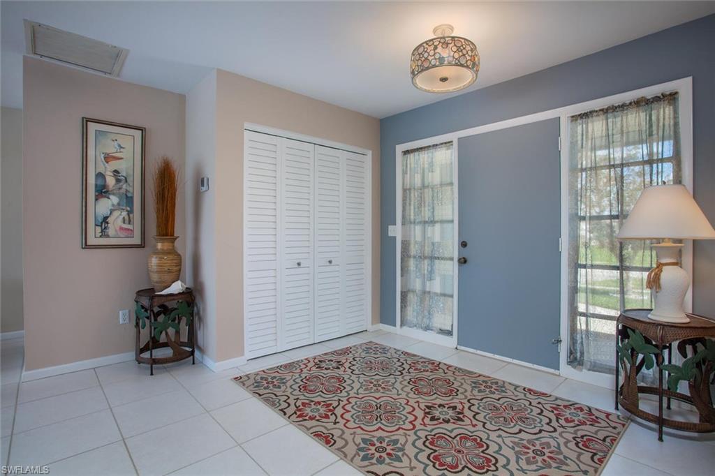 MARCO BEACH - Residential