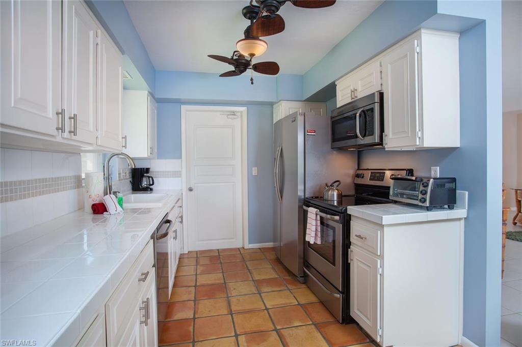 MARCO BEACH - Residential