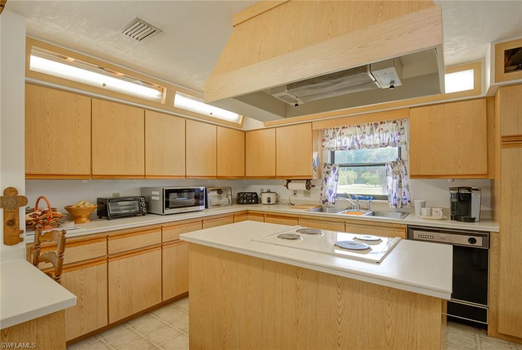 NORTH FORT MYERS - Residential