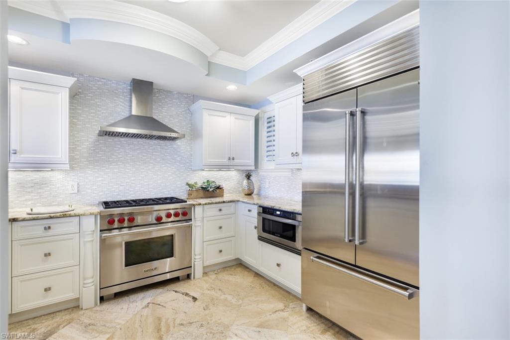 VISTA ROYALE - Residential