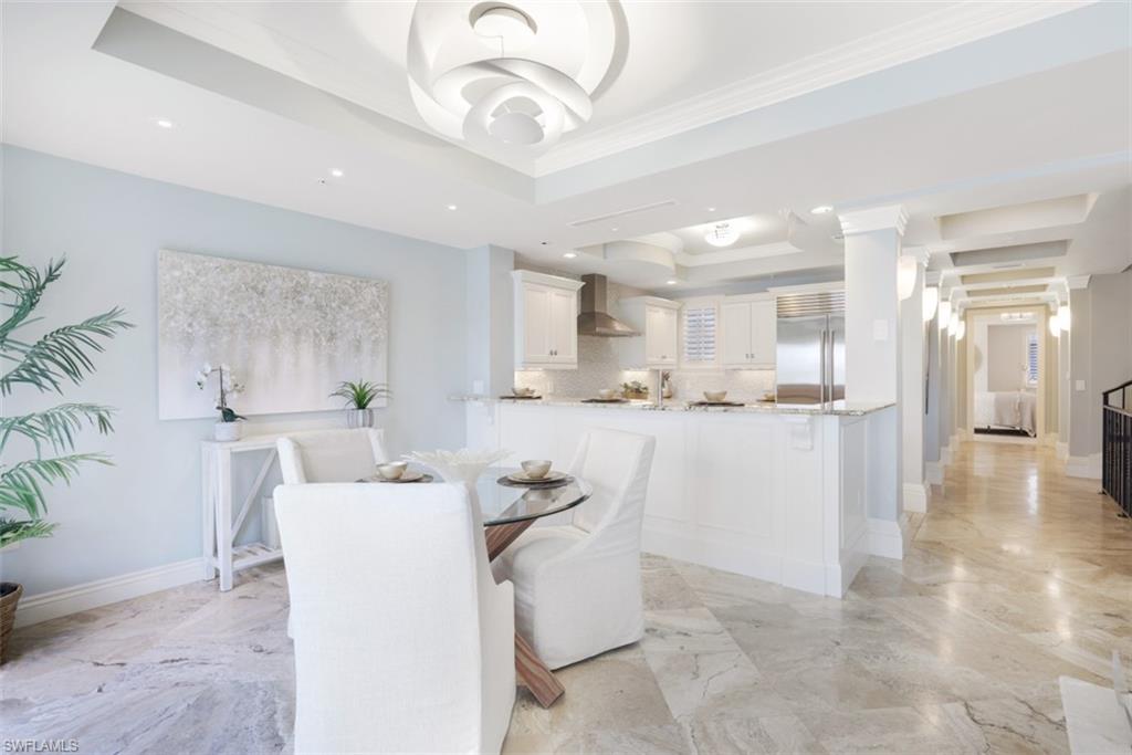 VISTA ROYALE - Residential